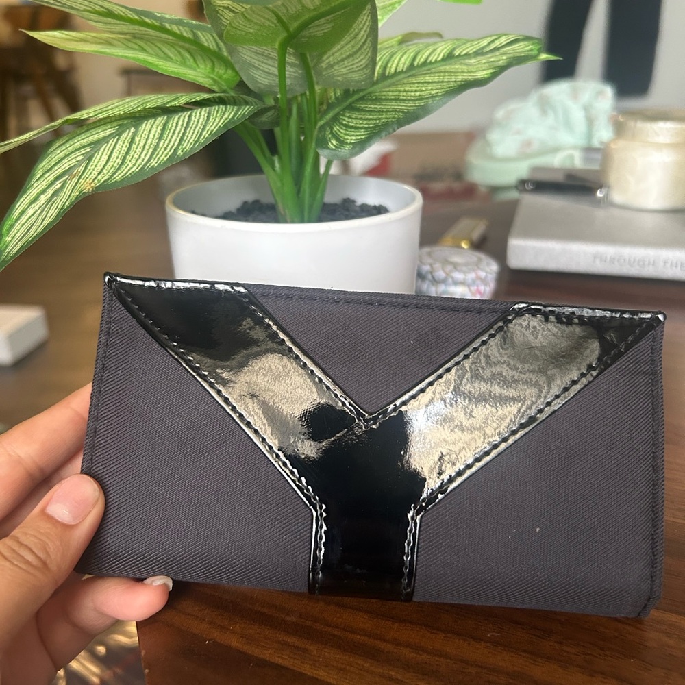 YSL makeup brushes in portable case